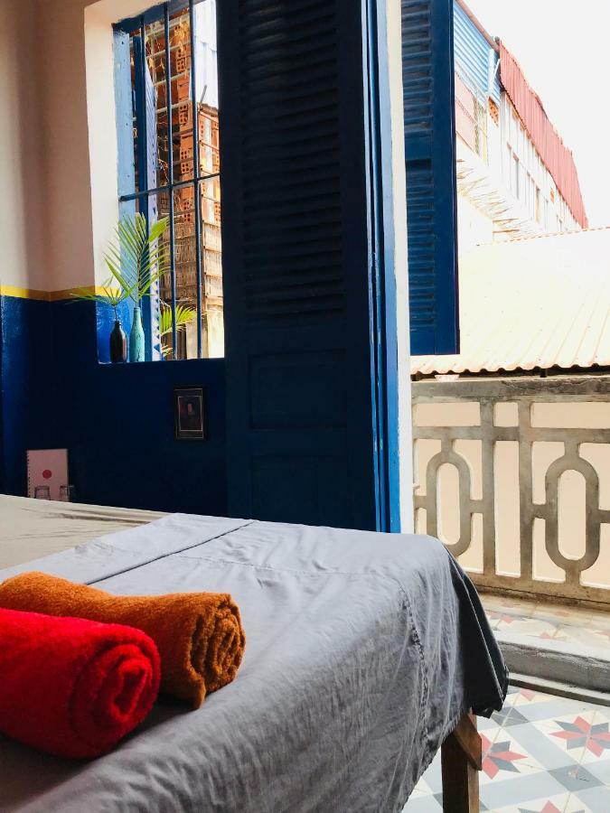 Baraca Guesthouse กำปอต ภายนอก รูปภาพ